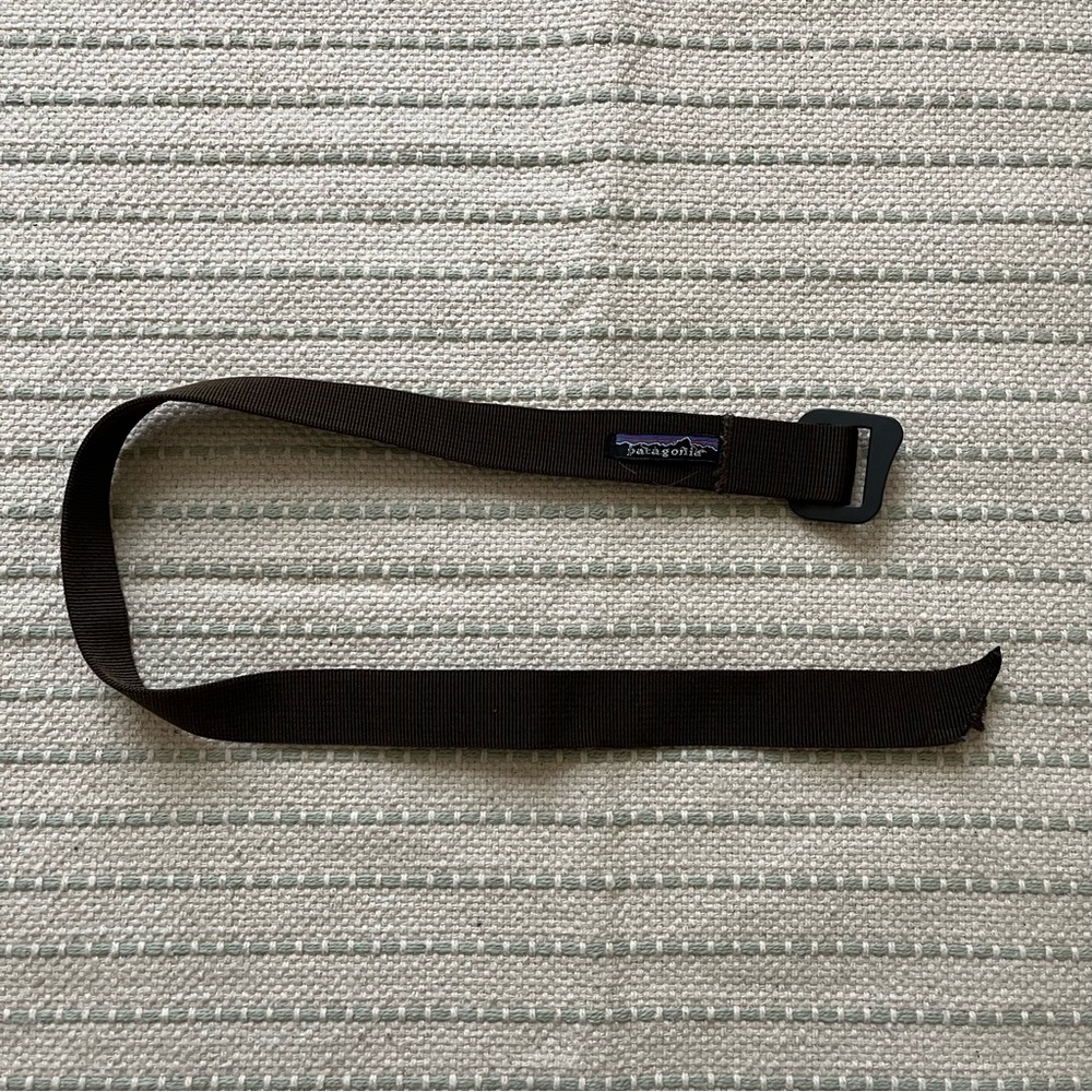 Vintage 90s Patagonia Web Tech dark brown belt